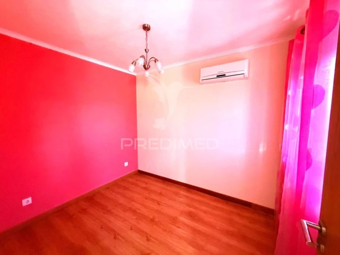 Moradia T4 para Venda em Casével e Vaqueiros Foto 26