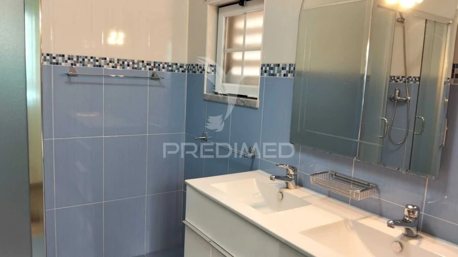 Moradia T4 para Venda em Casével e Vaqueiros Foto 30