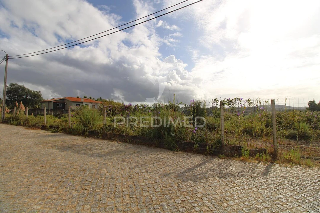 Terreno para Venda em Gondomar (São Cosme), Valbom e Jovim Foto 2