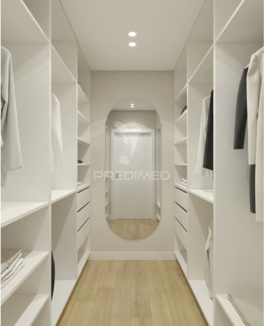 Apartamento T4 para Venda em Parceiros e Azoia Foto 5