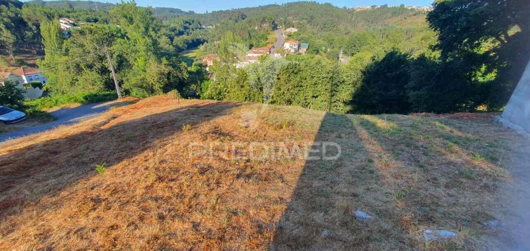 Terreno para Venda em Sandim, Olival, Lever e Crestuma Foto 3