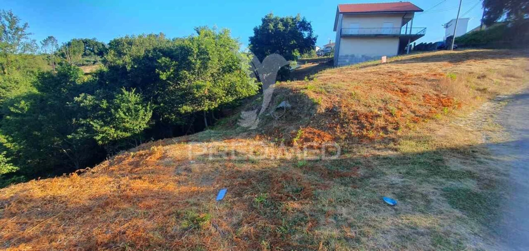 Terreno para Venda em Sandim, Olival, Lever e Crestuma Foto 4