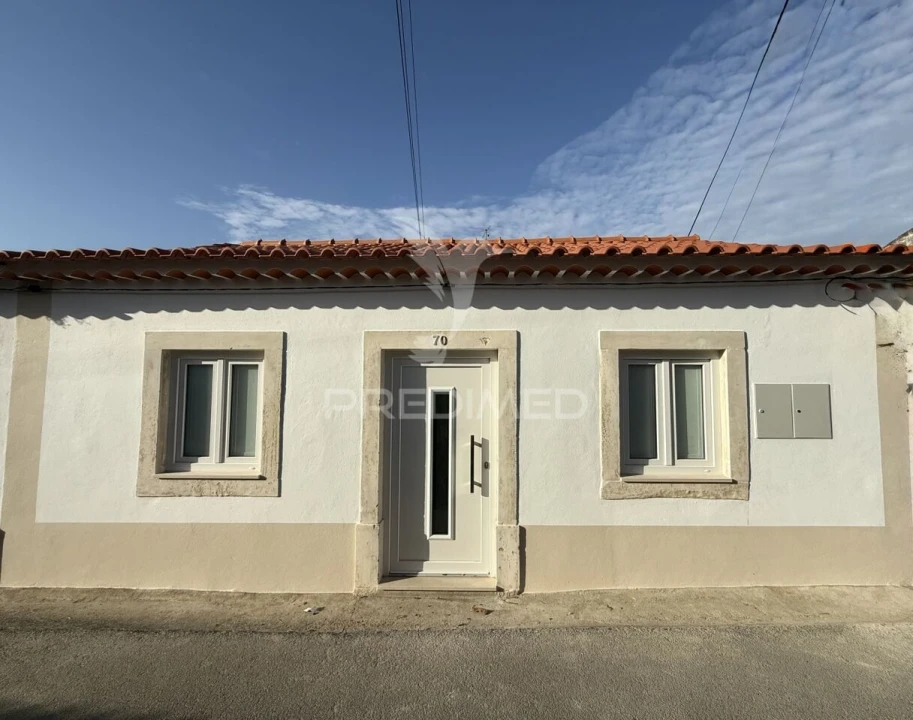 Moradia T2 para Venda em Alcanena e Vila Moreira Foto 1