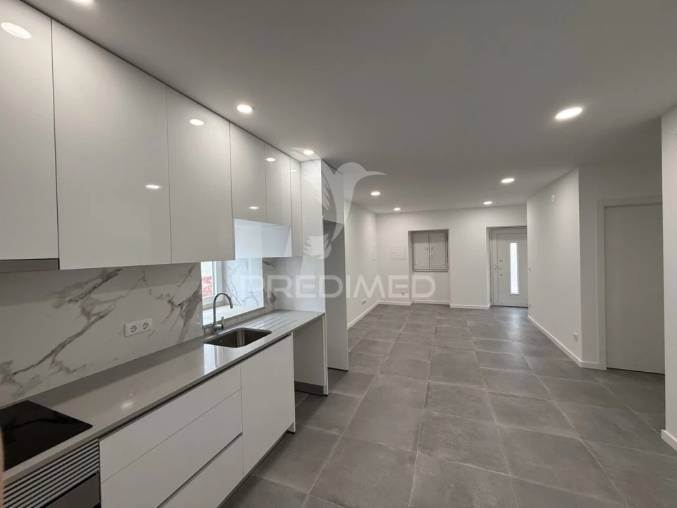 Moradia T2 para Venda em Alcanena e Vila Moreira Foto 7