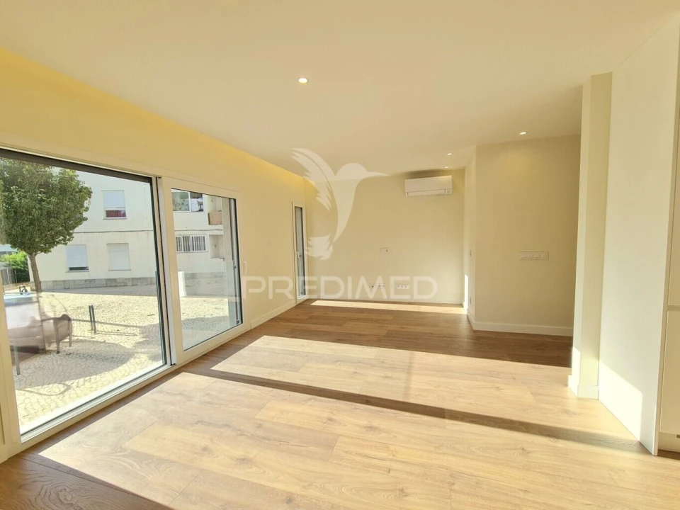 Apartamento T1 para Venda em Cascais e Estoril Foto 1