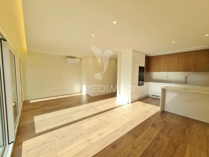 Apartamento T1 para Venda em Cascais e Estoril Foto 3