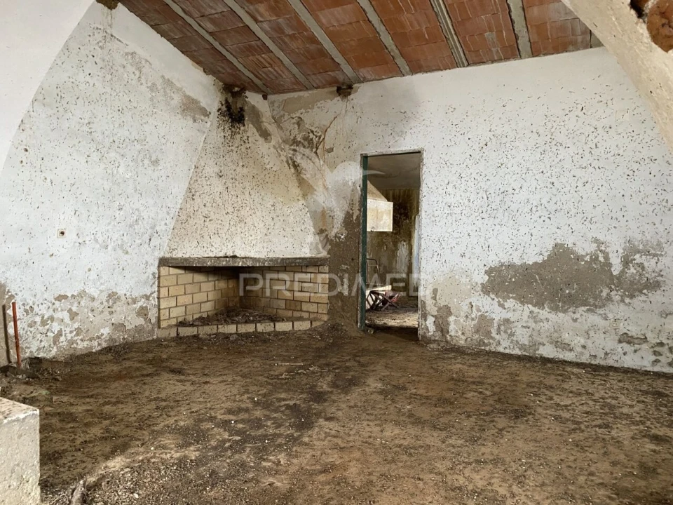 Moradia T2 para Venda em Albernoa e Trindade Foto 1