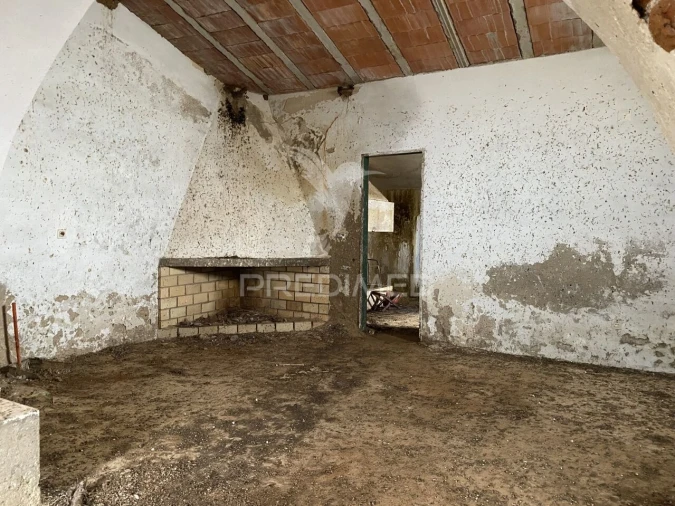 Moradia T2 para Venda em Albernoa e Trindade Foto 1