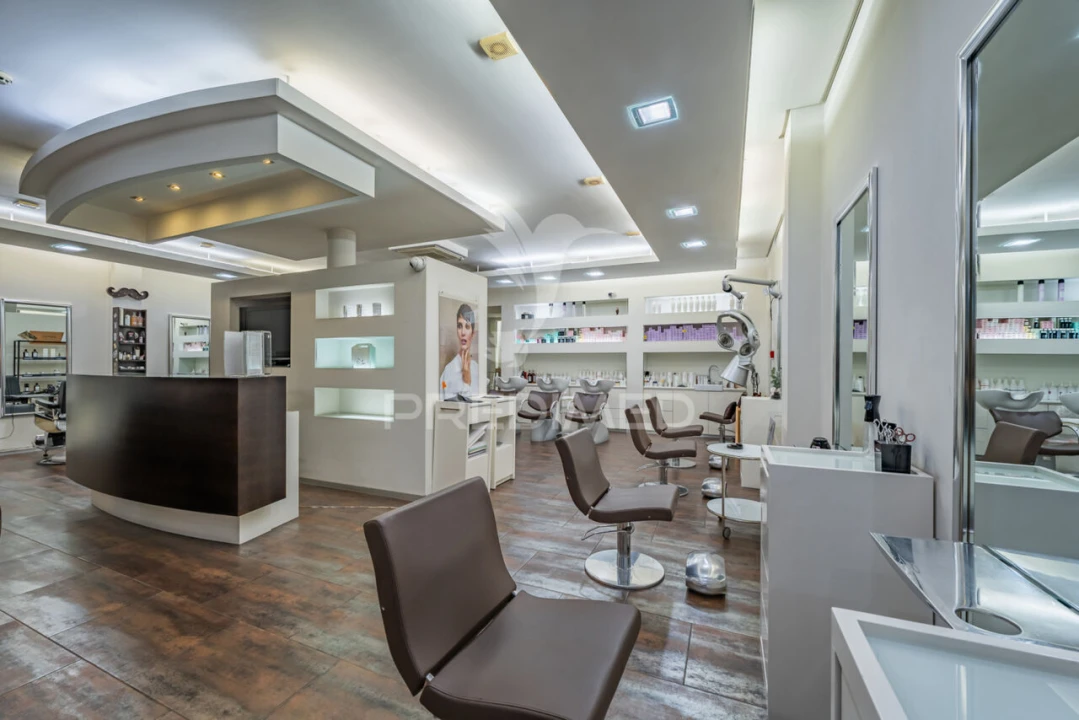 Loja para Venda em Santa Marinha e São Pedro da Afurada Foto 11