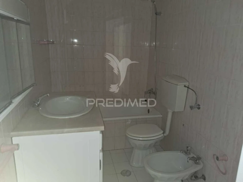 Apartamento T1 para Venda em São João das Lampas e Terrugem Foto 19