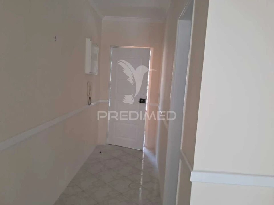 Apartamento T1 para Venda em São João das Lampas e Terrugem Foto 12