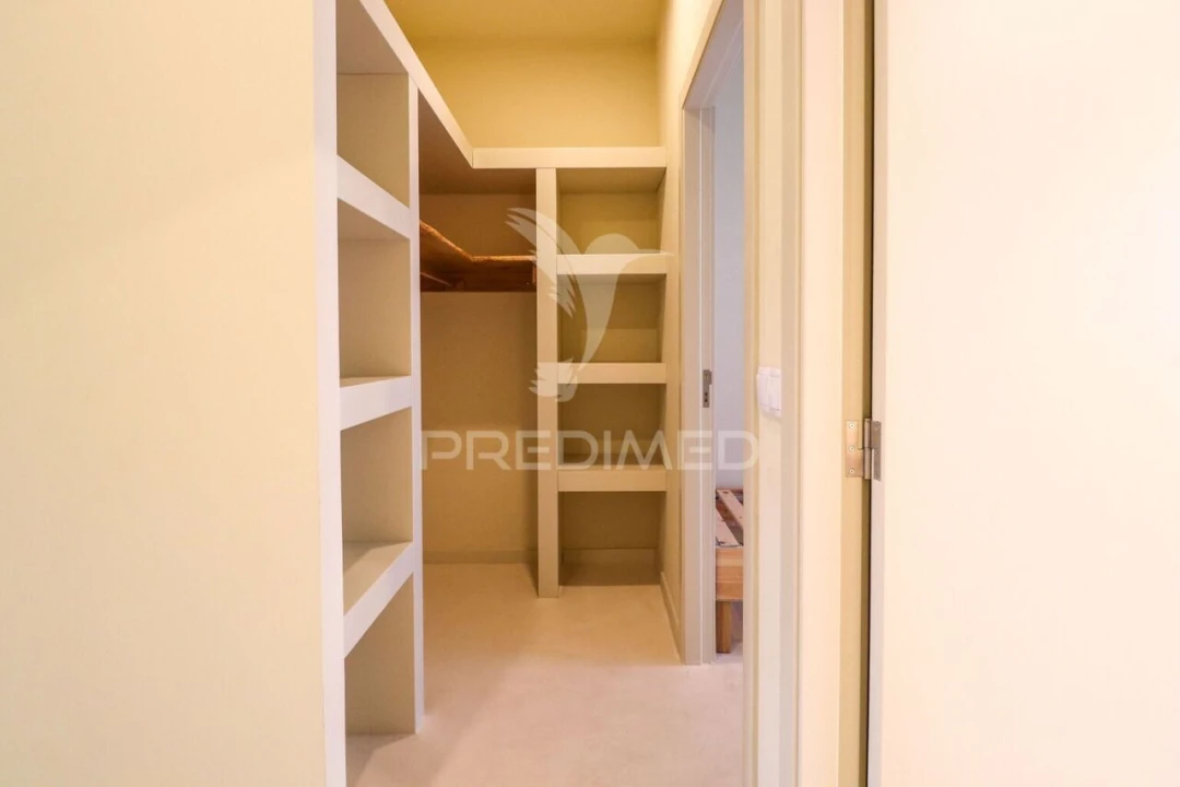 Prédio para Venda em Águeda e Borralha Foto 13