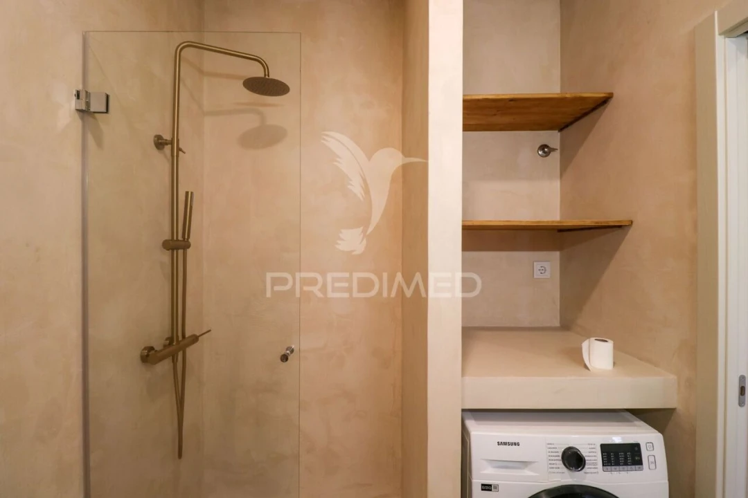 Prédio para Venda em Águeda e Borralha Foto 10