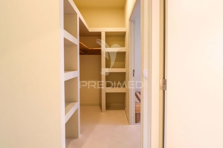 Prédio para Venda em Águeda e Borralha Foto 13