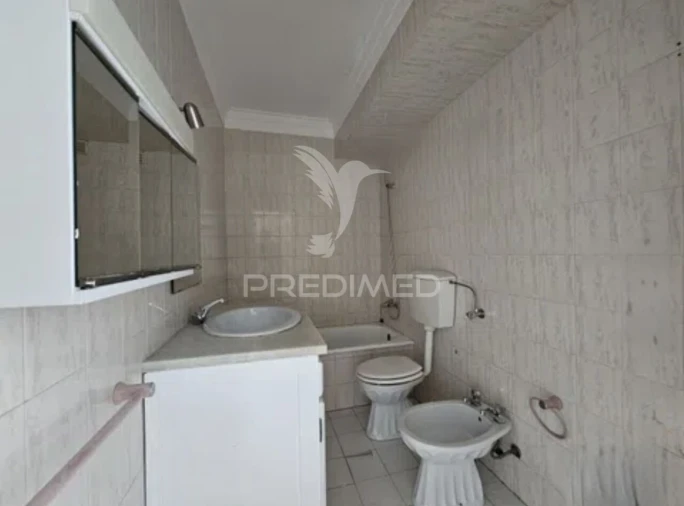 Apartamento T1 para Venda em São João das Lampas e Terrugem Foto 40