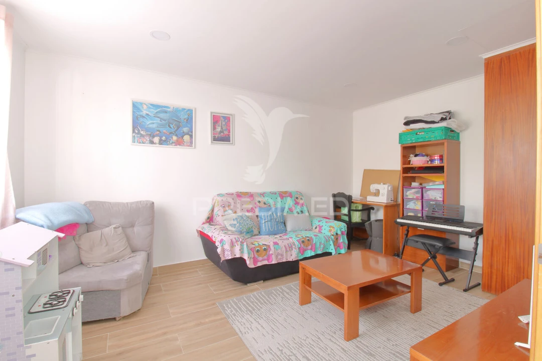 Moradia T4 para Venda em Angra (Santa Luzia) Foto 15