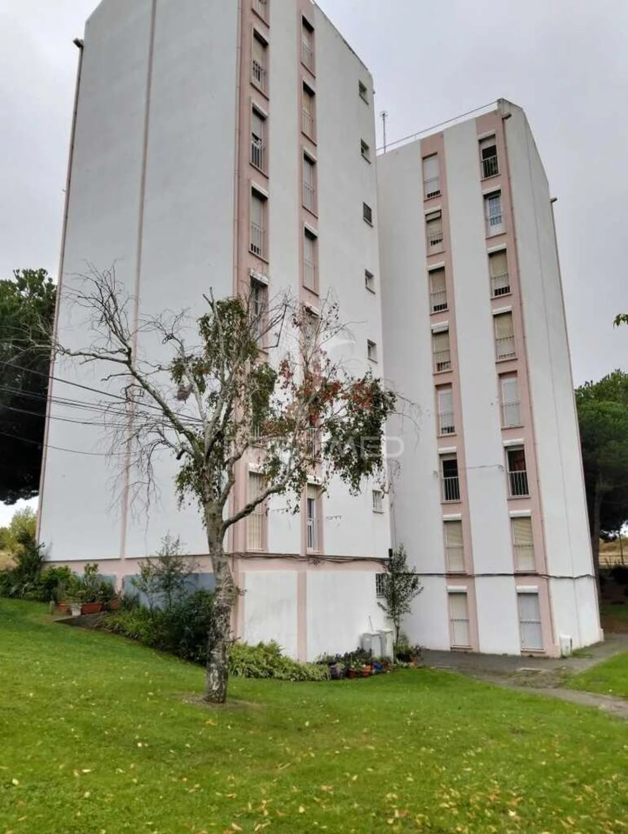 Apartamento T2 para Venda em Baixa da Banheira e Vale da Amoreira Foto 1