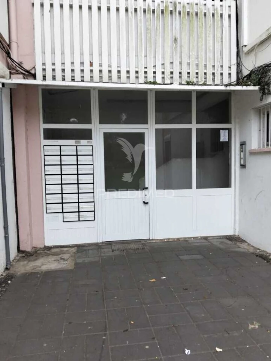 Apartamento T2 para Venda em Baixa da Banheira e Vale da Amoreira Foto 9