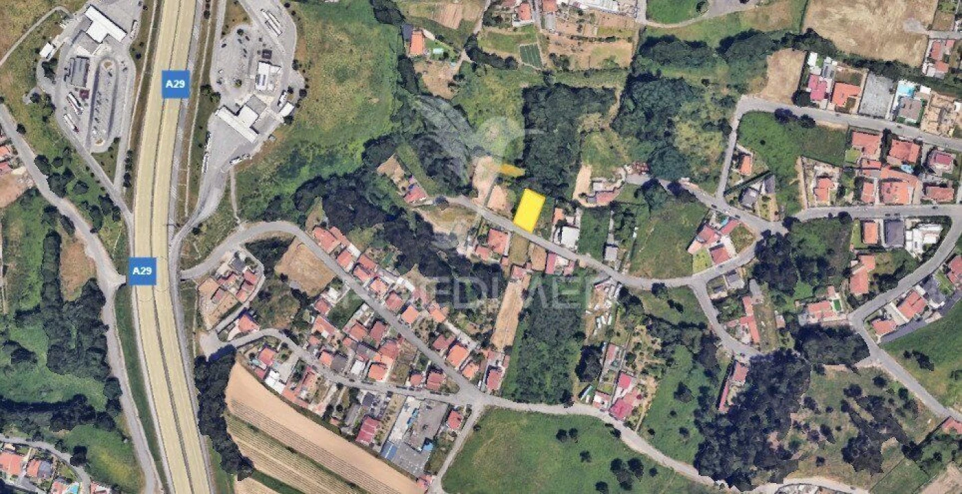 Terreno para Venda em Mafamude e Vilar do Paraíso Foto 2