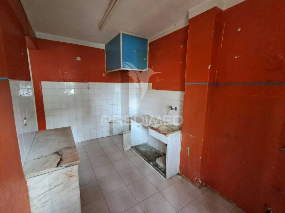 Apartamento T3 para Venda em Laranjeiro e Feijó Foto 14
