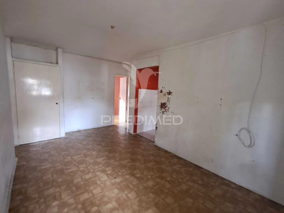 Apartamento T3 para Venda em Laranjeiro e Feijó Foto 9