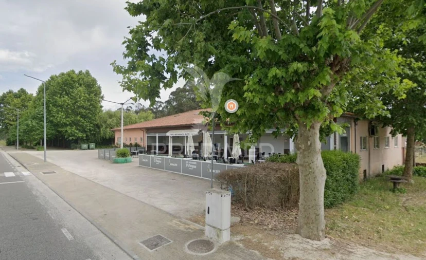 Loja para Venda em Fonte de Angeão e Covão do Lobo