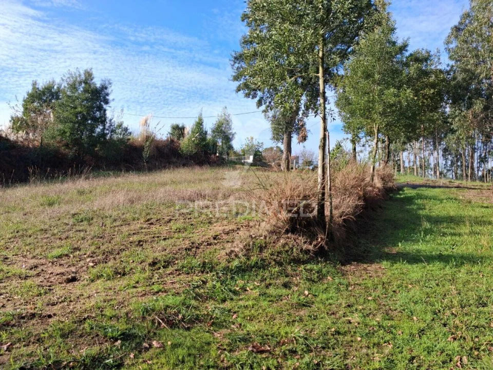 Terreno para Venda em Mafamude e Vilar do Paraíso Foto 3
