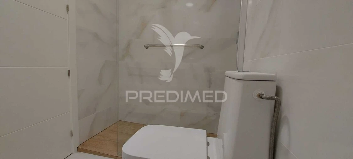 Apartamento T2 para Venda em Barreiro e Lavradio Foto 4