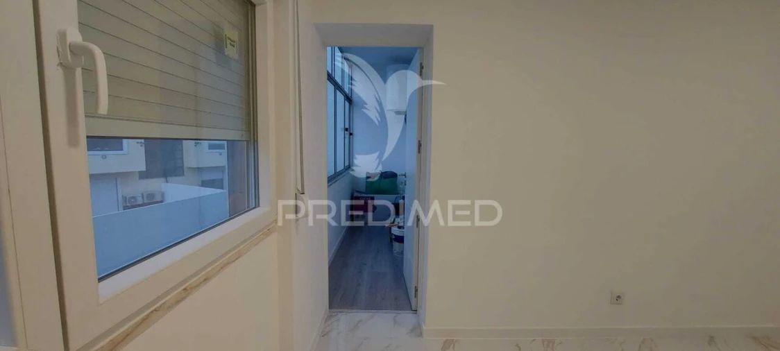 Apartamento T2 para Venda em Barreiro e Lavradio Foto 3