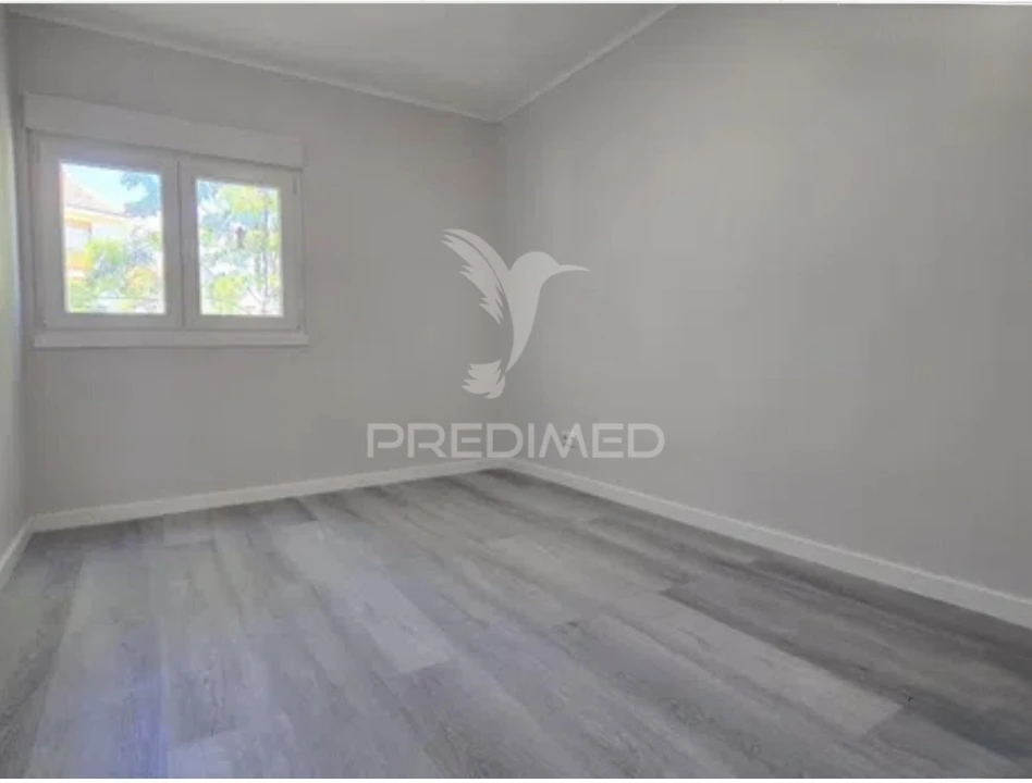 Apartamento T3 para Venda em Laranjeiro e Feijó Foto 14