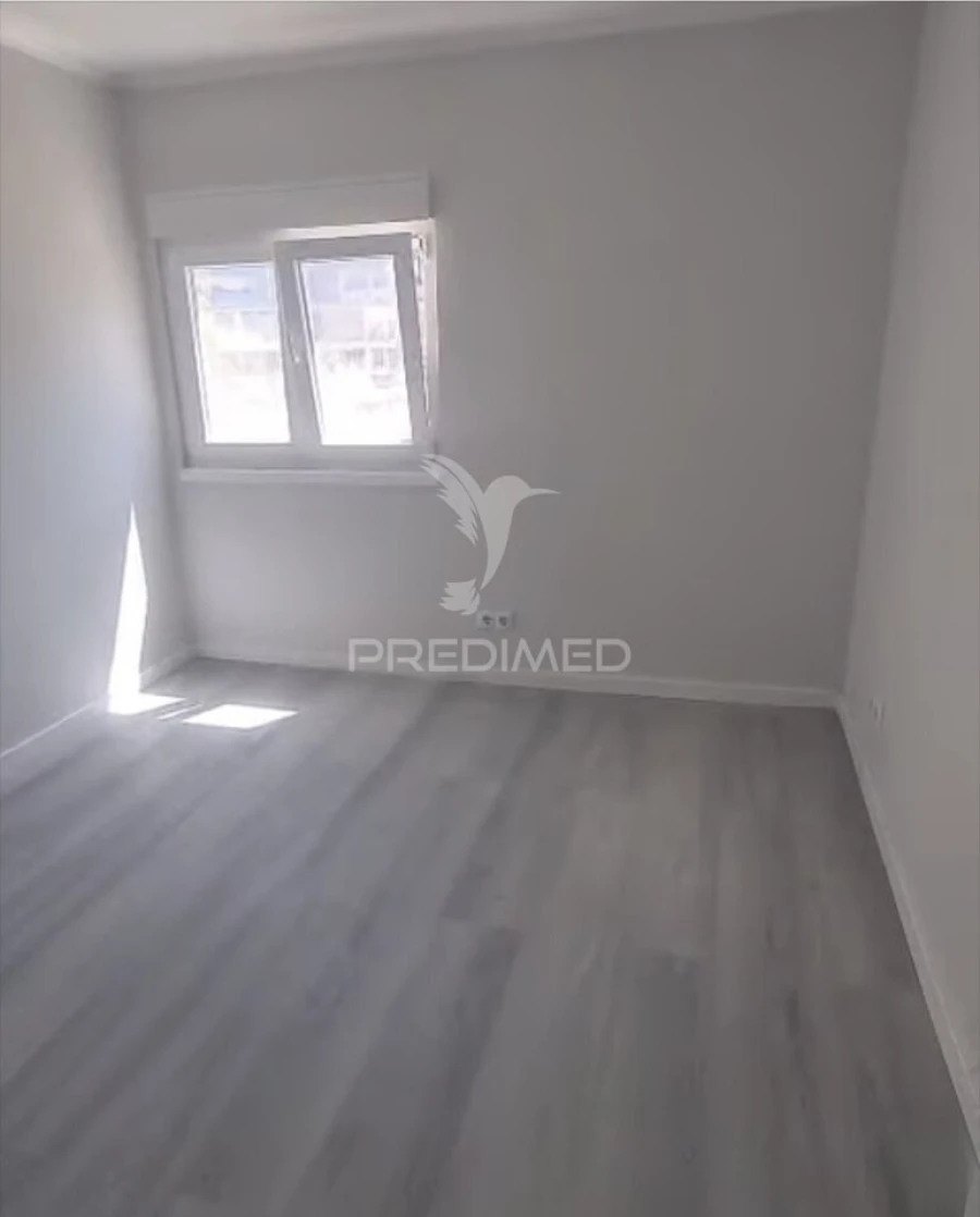 Apartamento T3 para Venda em Laranjeiro e Feijó Foto 25