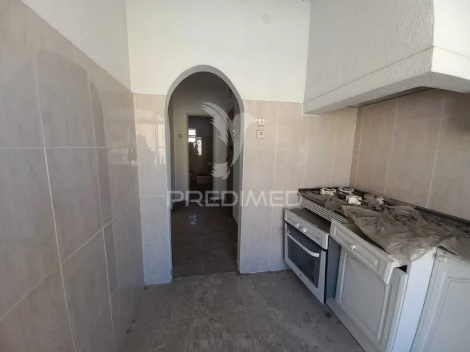 Apartamento T1 para Venda em Baixa da Banheira e Vale da Amoreira