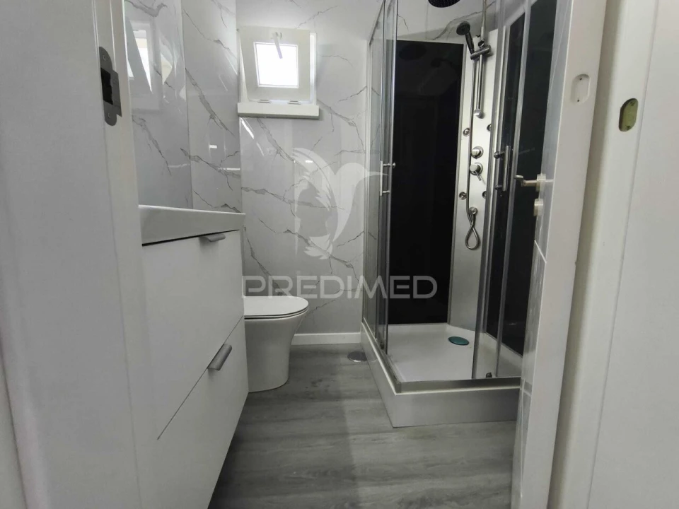 Apartamento T3 para Venda em Laranjeiro e Feijó Foto 18