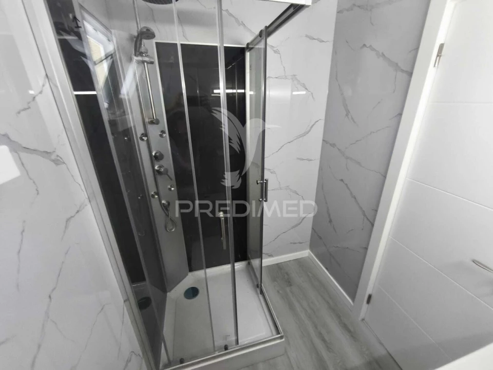 Apartamento T3 para Venda em Laranjeiro e Feijó Foto 17