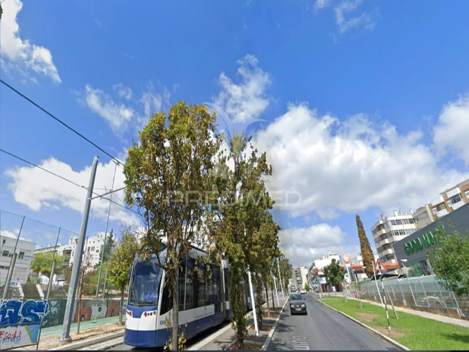 Apartamento T3 para Venda em Laranjeiro e Feijó Foto 24