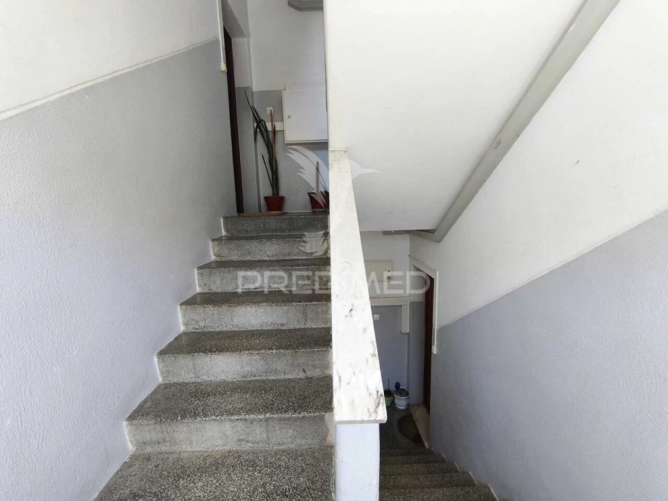 Apartamento T3 para Venda em Laranjeiro e Feijó Foto 21
