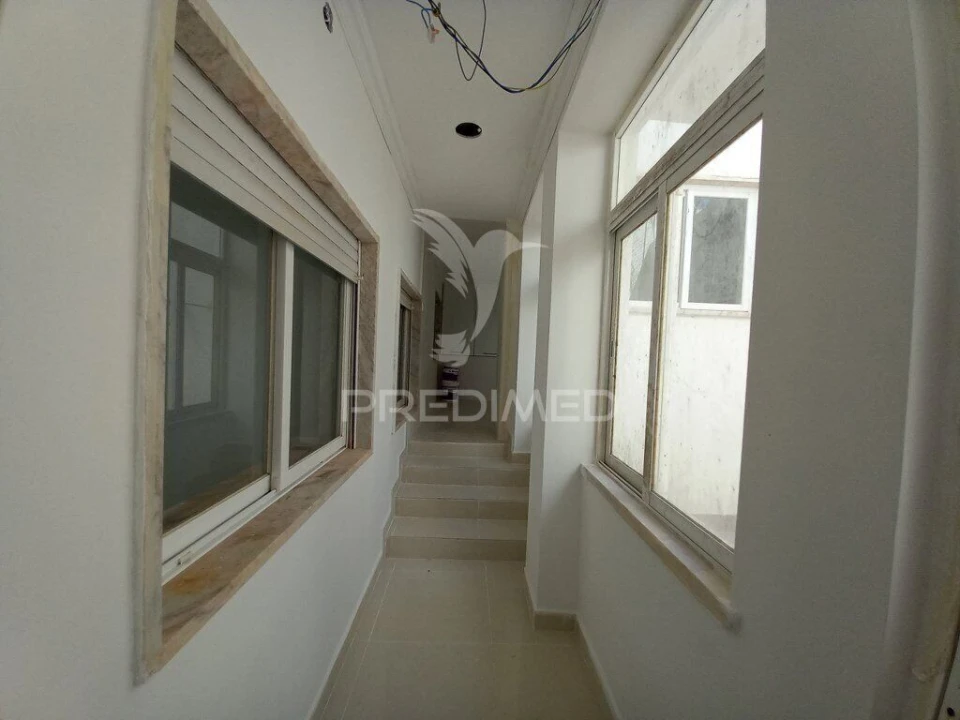 Moradia T3 para Venda em Carcavelos e Parede Foto 33