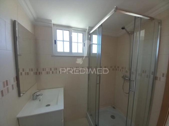 Moradia T3 para Venda em Carcavelos e Parede Foto 31