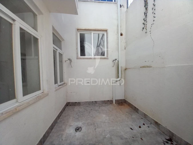 Moradia T3 para Venda em Carcavelos e Parede Foto 34