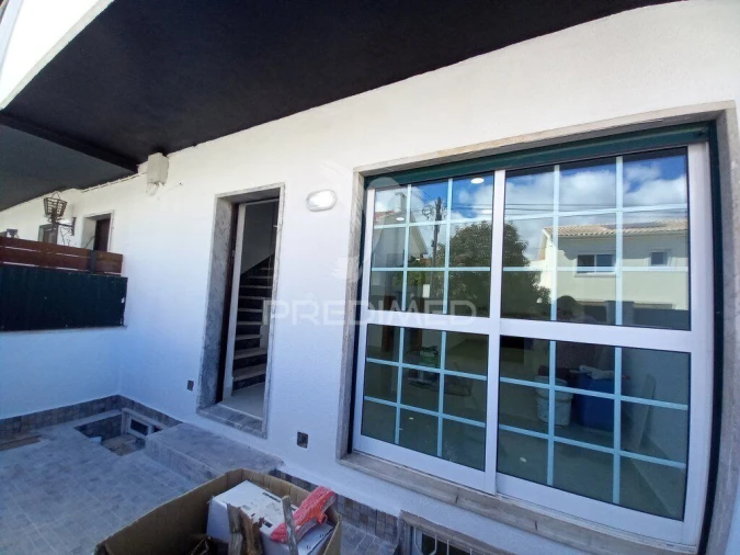 Moradia T3 para Venda em Carcavelos e Parede Foto 2