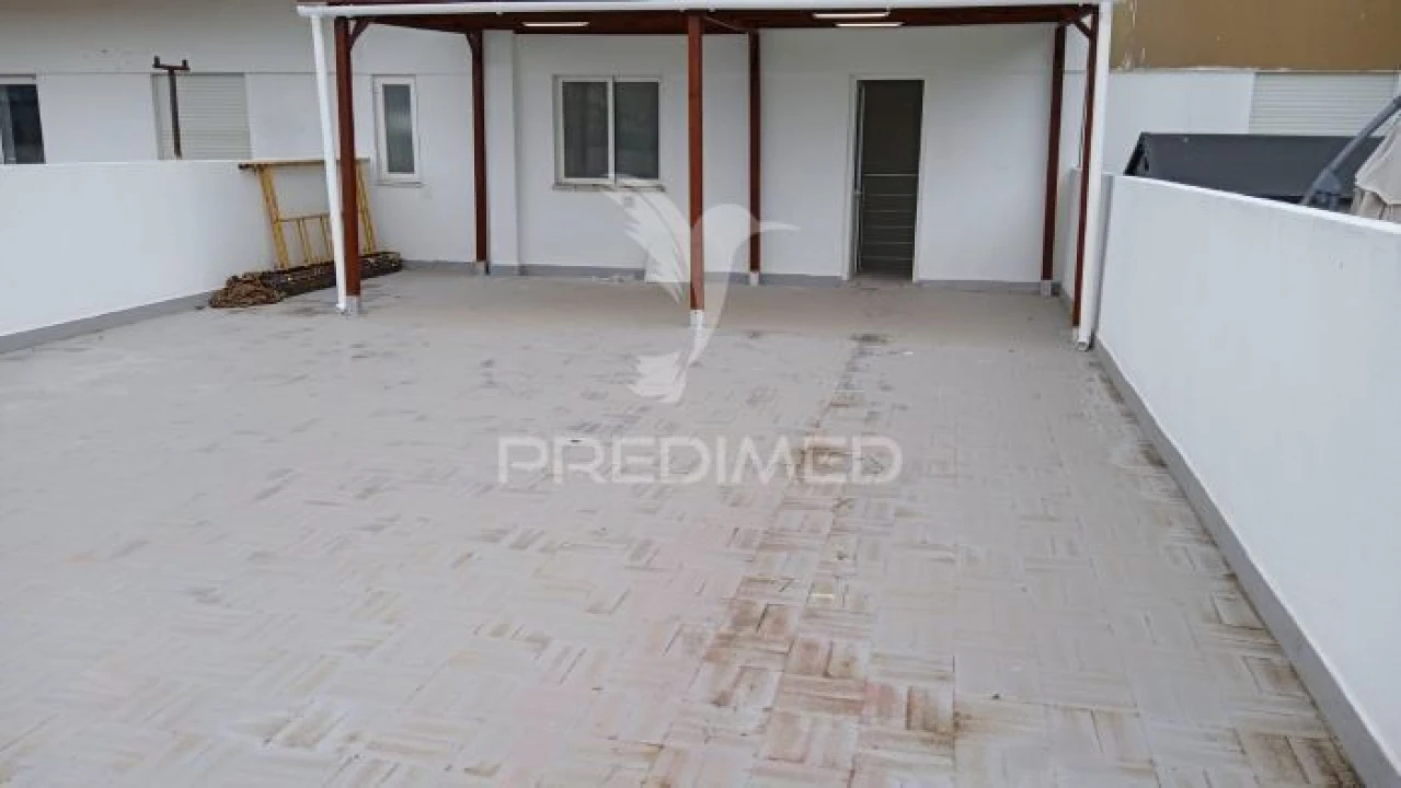 Apartamento T4 para Venda em Alto do Seixalinho, Santo André e Verderena Foto 7