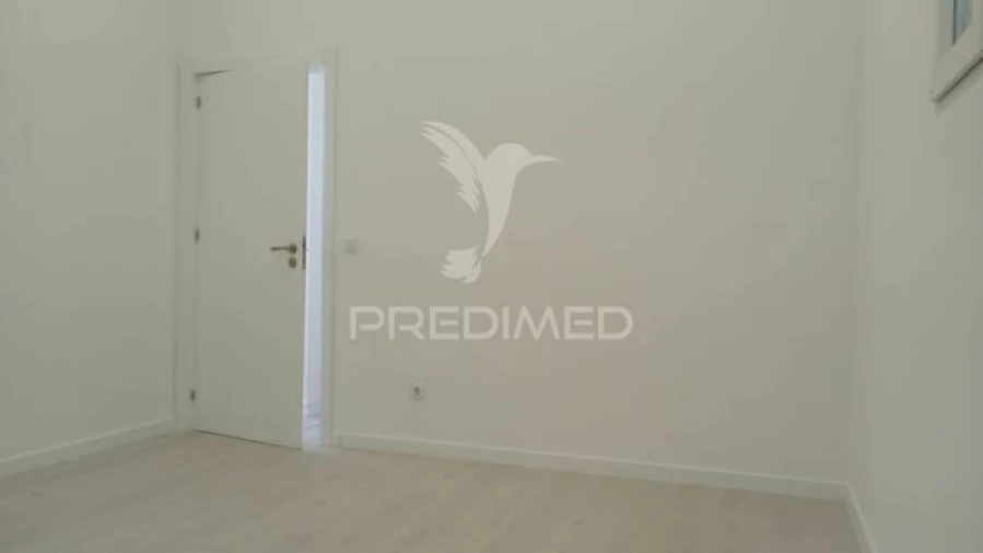 Apartamento T4 para Venda em Alto do Seixalinho, Santo André e Verderena Foto 4