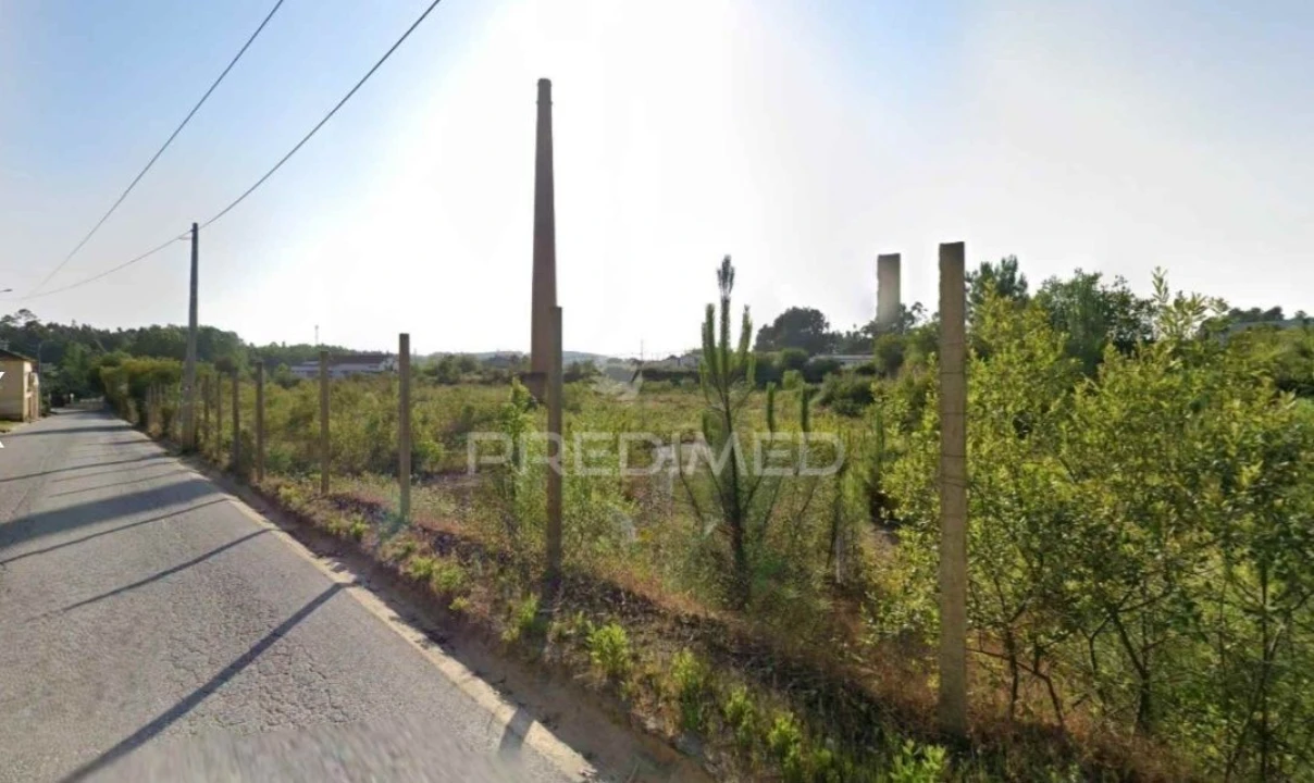 Terreno para Venda em Barrô e Aguada de Baixo Foto 3