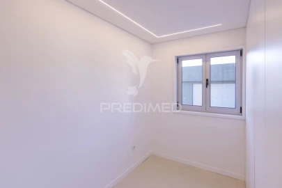 Apartamento T4 para Venda em Cedofeita, Santo Ildefonso, Sé, Miragaia, São Nicolau e Vitória