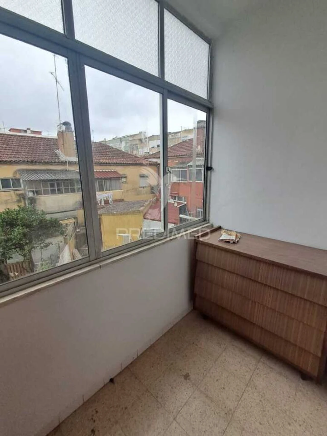 Apartamento T2 para Venda em Agualva e Mira-Sintra Foto 6