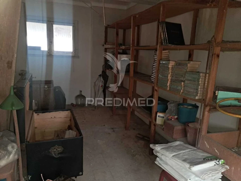 Apartamento T2 para Venda em Agualva e Mira-Sintra Foto 25