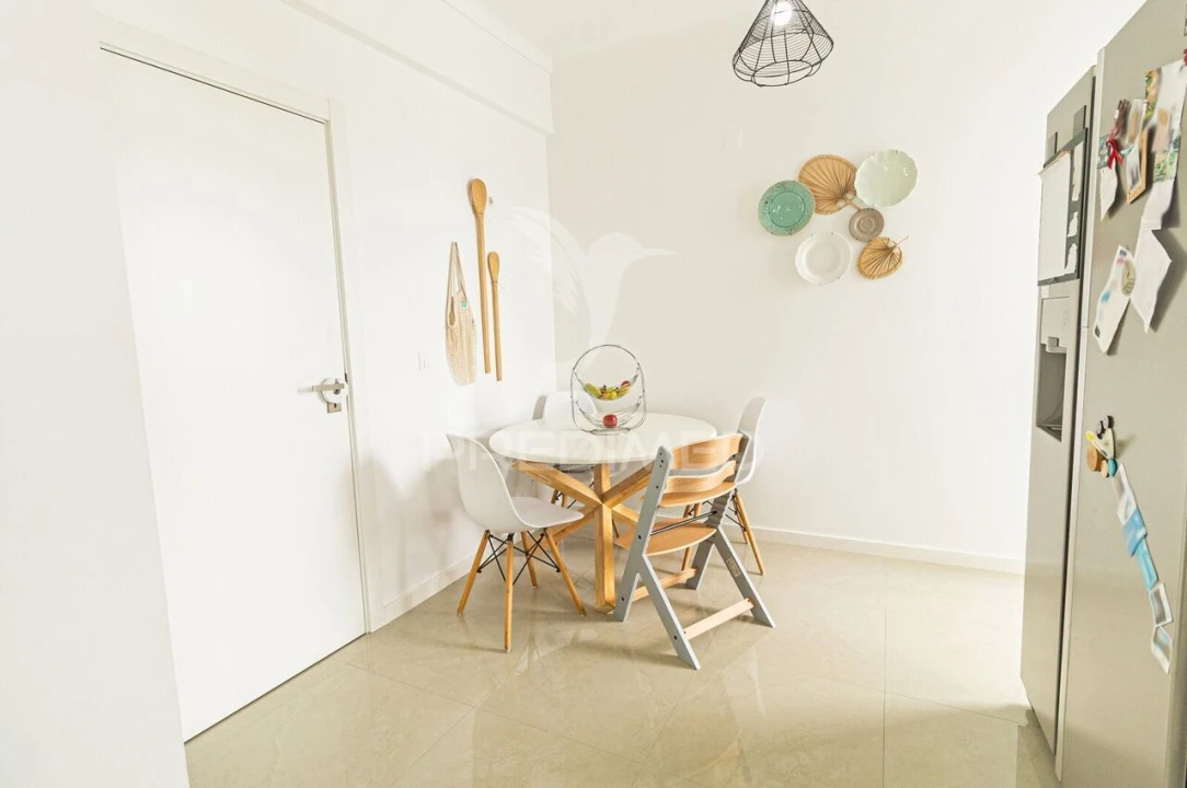 Apartamento T3 para Venda em Almada, Cova da Piedade, Pragal e Cacilhas Foto 25