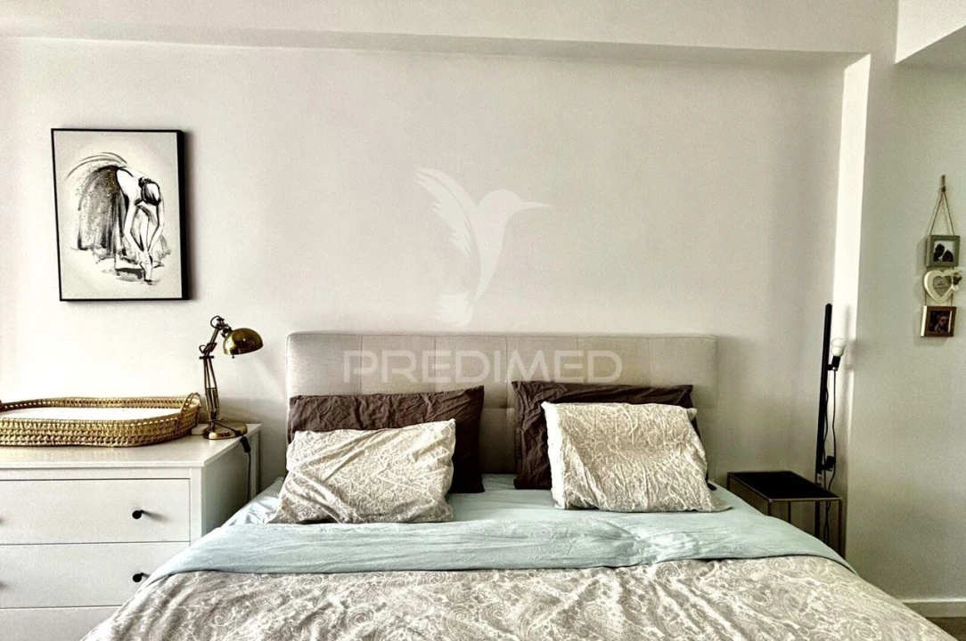 Apartamento T3 para Venda em Almada, Cova da Piedade, Pragal e Cacilhas Foto 17