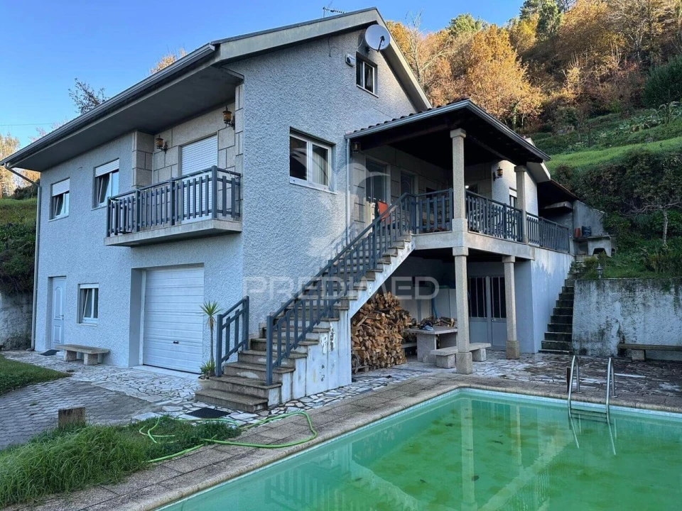 Moradia T2 para Venda em Ventosa e Cova Foto 1