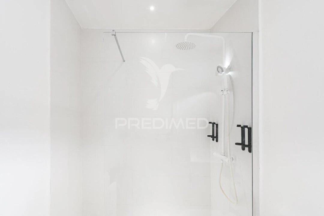 Prédio para Venda em Cedofeita, Santo Ildefonso, Sé, Miragaia, São Nicolau e Vitória Foto 23